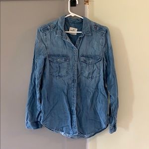 American Eagle Jean Button Down
